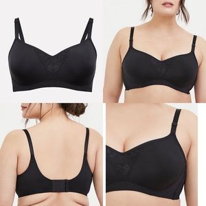 EUC black lightly lined bra